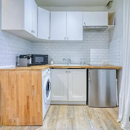 Le Studieux - A Oberkampf - 82b Apartment Paris